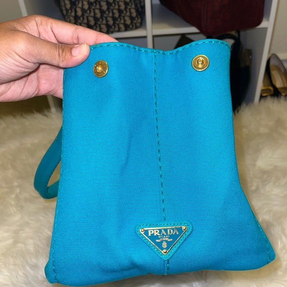 Prada canapa - Picture 3 of 16